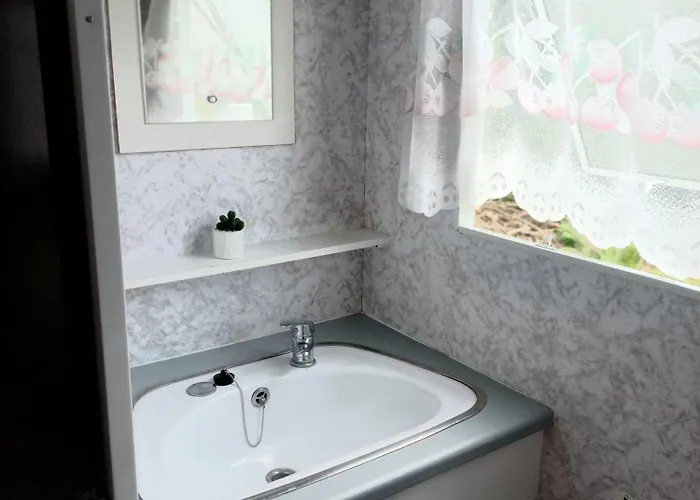 Przyczepa Holenderska キャンプ場 *